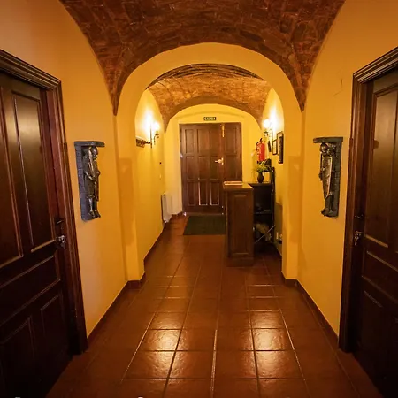 La Casa De Templarios 乡村民宿